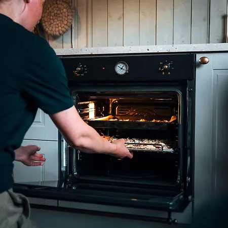 Semesterbostad The Hidden Gem - Mountain & View Vikten