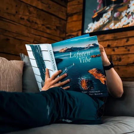 Semesterbostad The Hidden Gem - Mountain & View Vikten