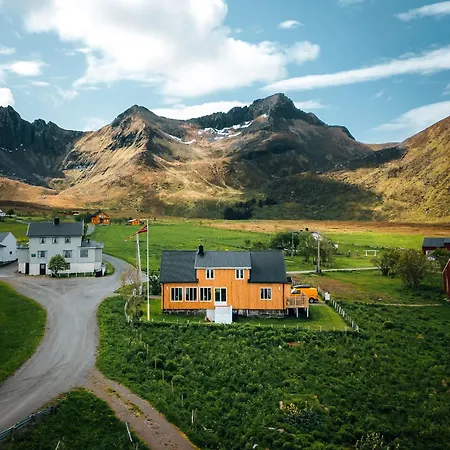 The Hidden Gem - Mountain & View Semesterbostad